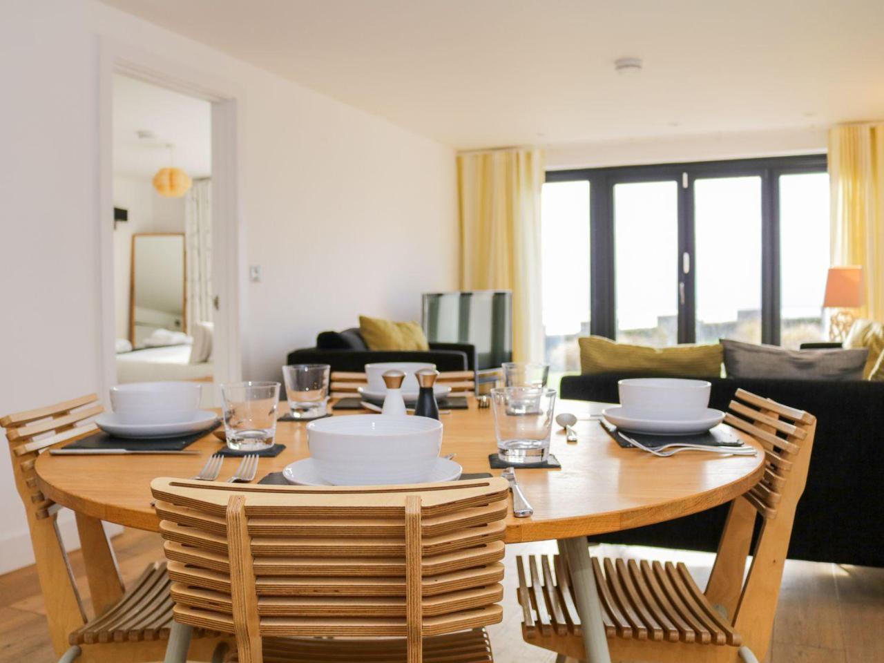 Gara Rock - Garden Apartment 7, Salcombe Exterior photo