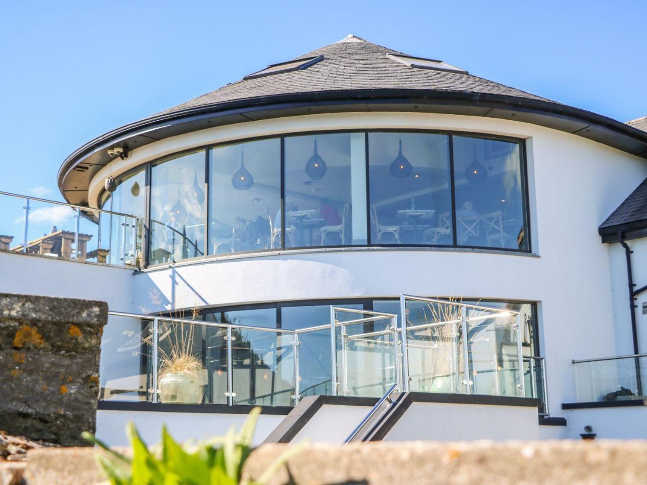 Gara Rock - Garden Apartment 7, Salcombe Exterior photo